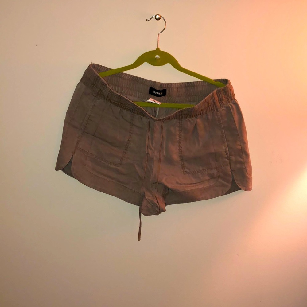 High rise shorts